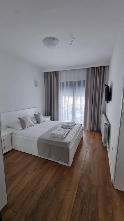 Elan Luxury Apartments & Rooms Plav Exterior foto